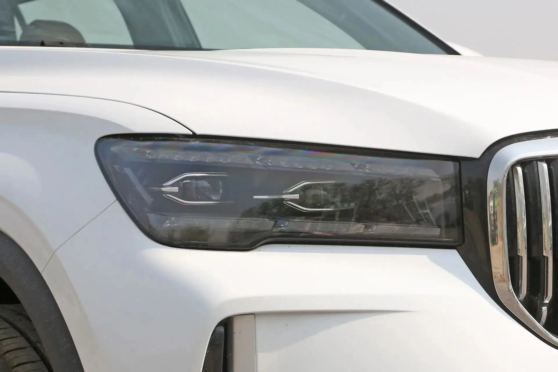 Geely Monjaro Xingyue L 2024 Zhiqing 1.5T Nebula Edition Hybrid Turbocharged Engine 163 HP Electric Motor 136 HP