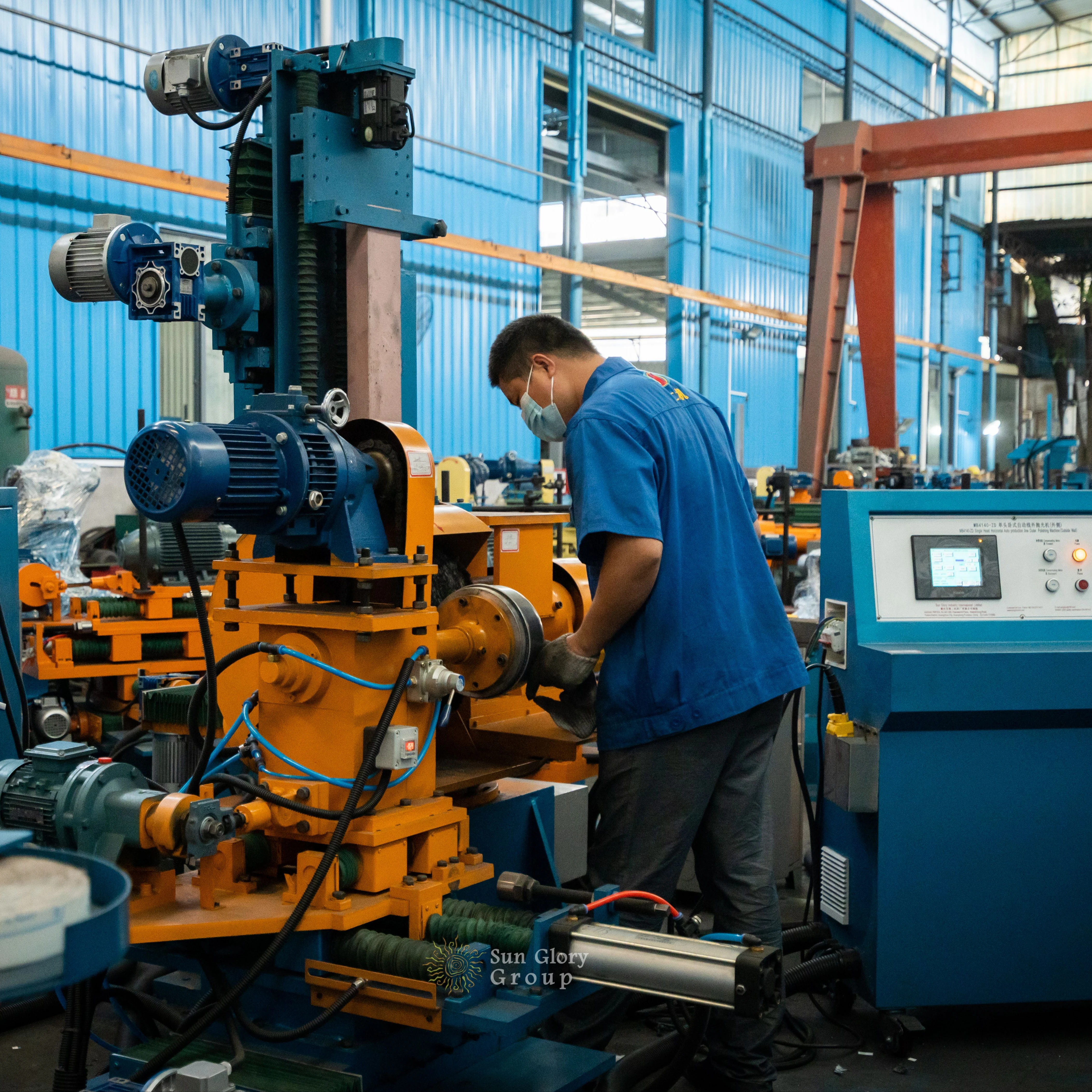 SunGlory Machine Cookware and Kitchenware Production line single head pot wall and lower lip horizontal outer polish machine