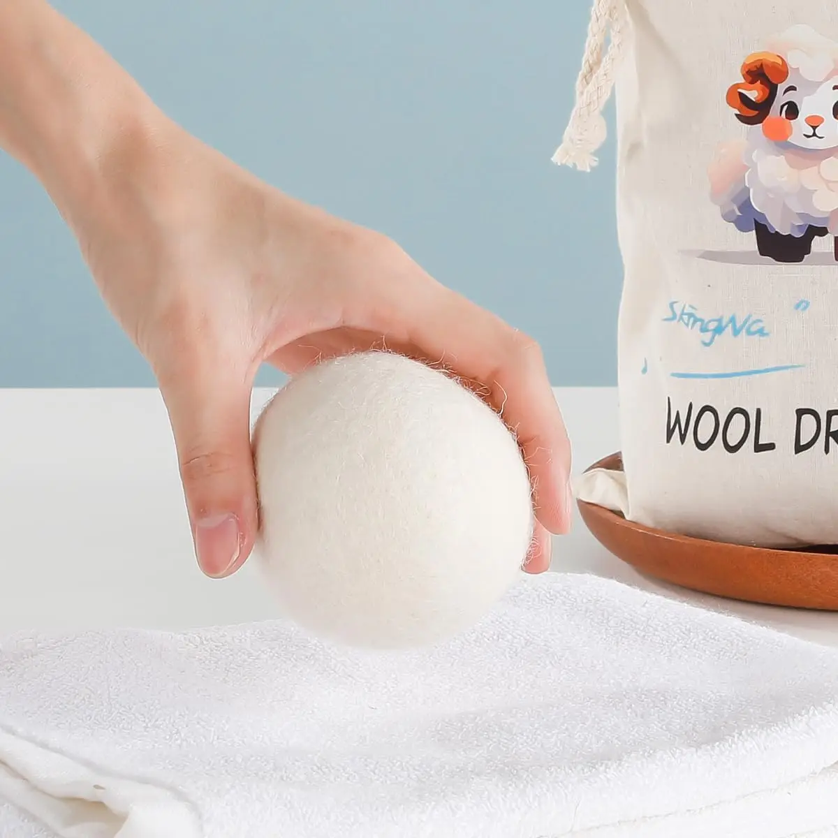 Premium New Zealand Wool Laundry Dryer Felt Balls Reusable Chemical Free Natural Organic Wool Dryer Balls