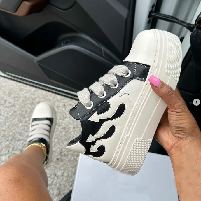 Classic Skateboard Shoes Fashion Women Thick Shoelaces Lace Up Outdoor Casual Sports Shoes