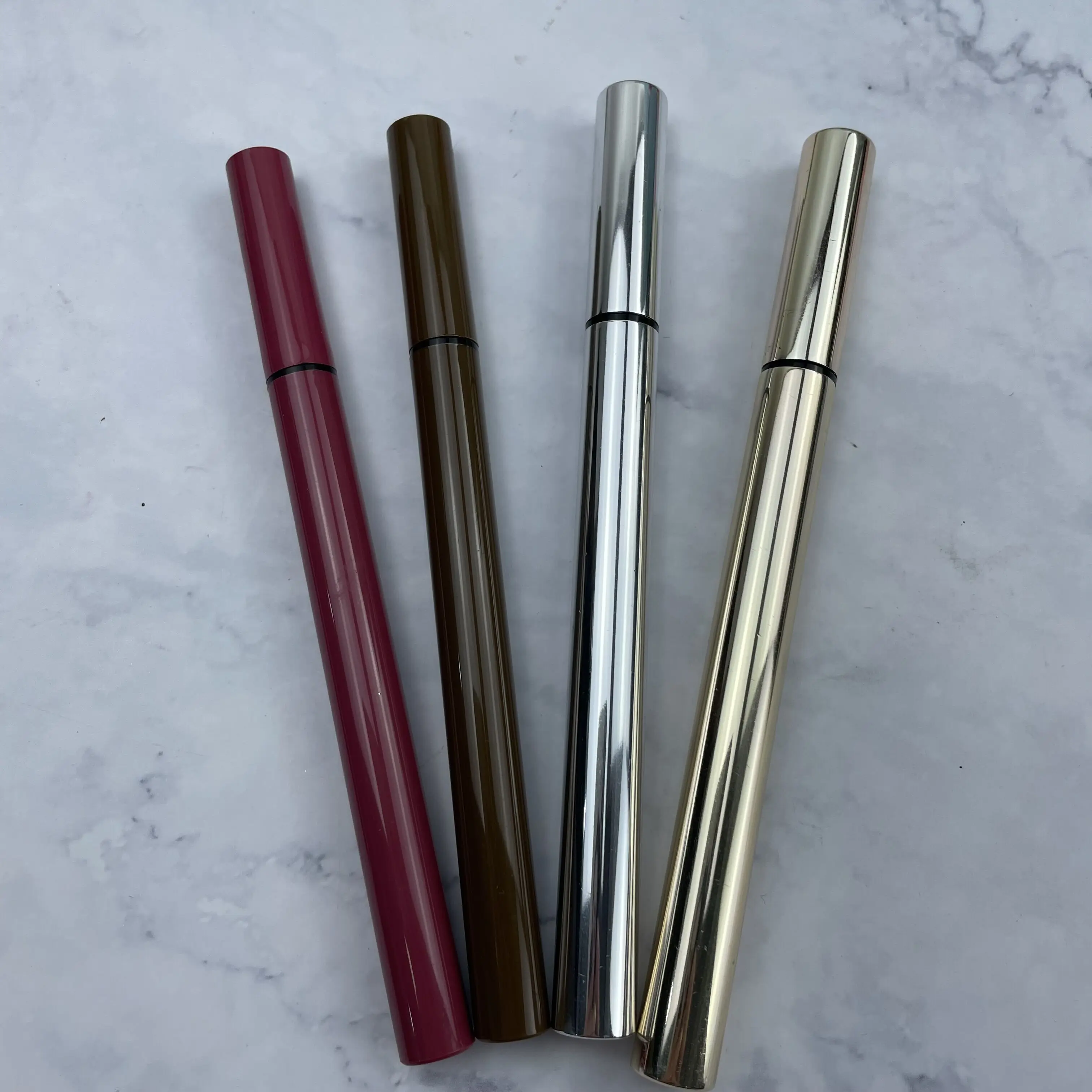 Private Label Waterproof High Pigment Liquid Eyeliner Wholesale Adhesive Eyeliner Pen Matte Eyeliner