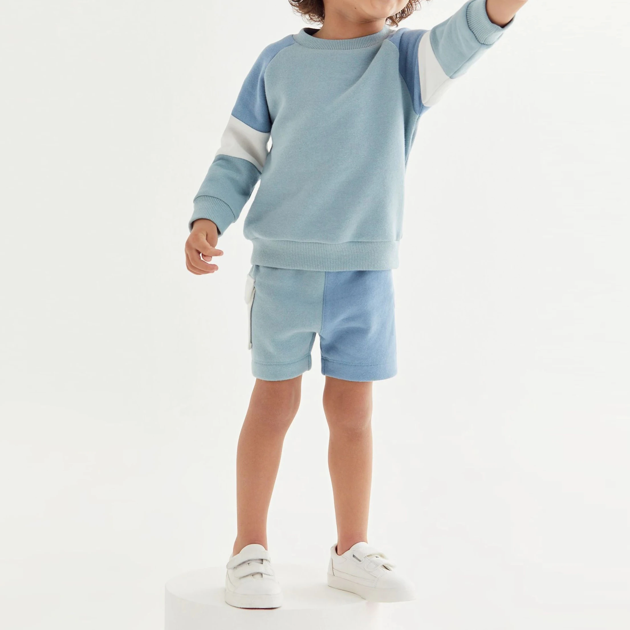 Дизайнерская одежда, дизайнерские услуги, однотонные свитшоты и шорты без рисунка для детей, комплект оригинальной одежды для маленьких мальчиков