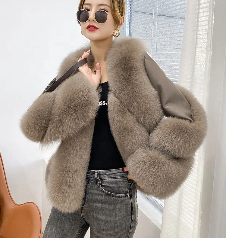 Timely delivery OEM V neck fur coat luxury warm parka genuine sheepskin leather fur jacket for fashion girls