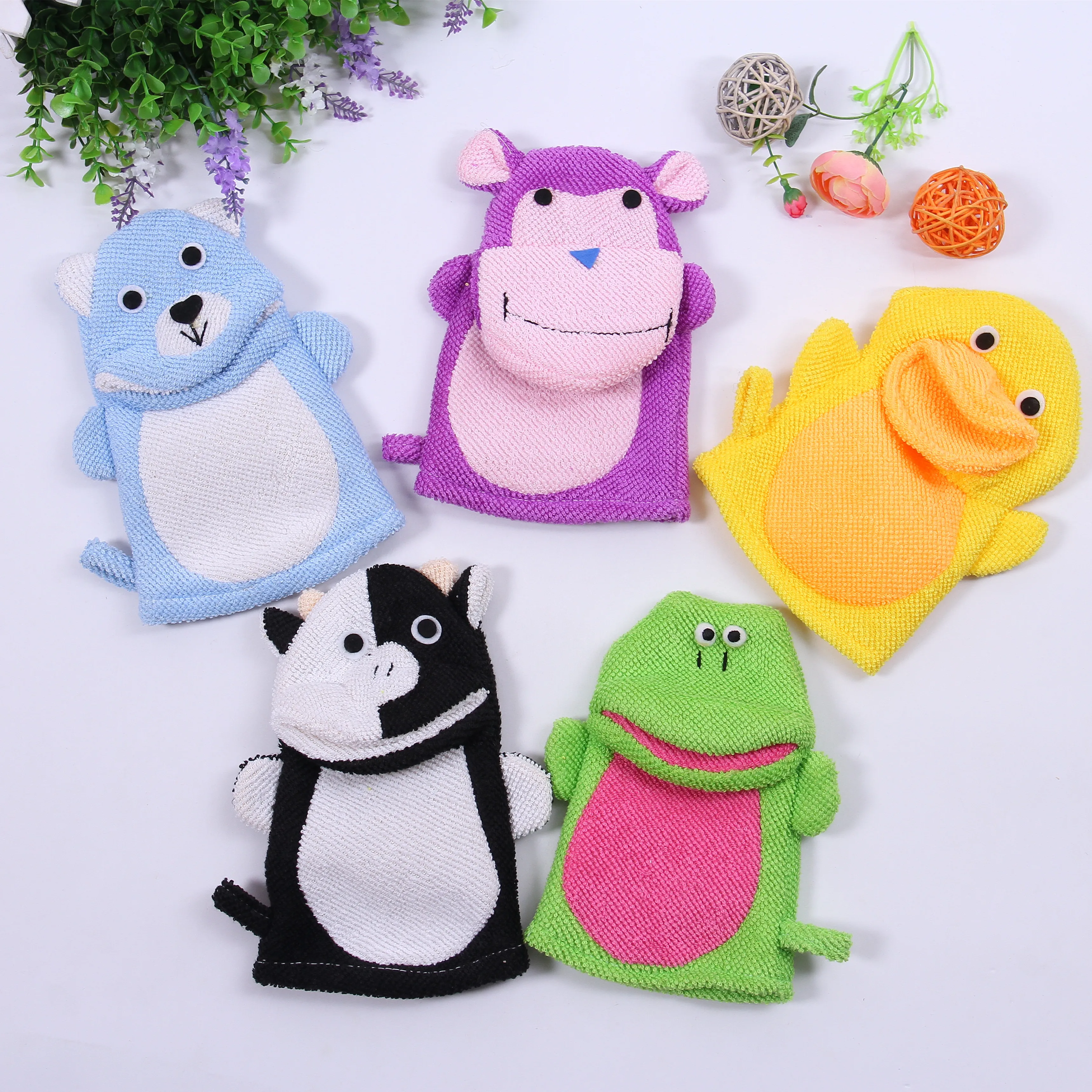 Wholesale Custom Animal Shape Cotton Wash Bath Brush glove