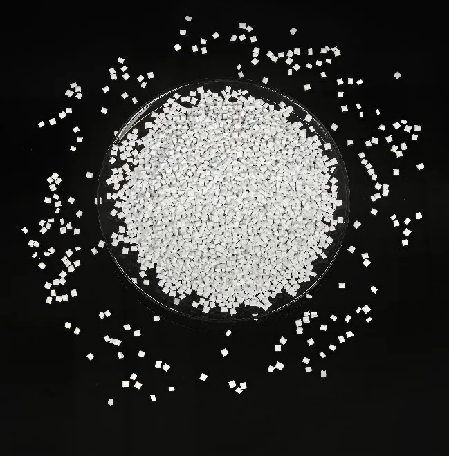 PBT 15% стекловолокно армированный огнестойкий ударопрочность для автомобильных применений