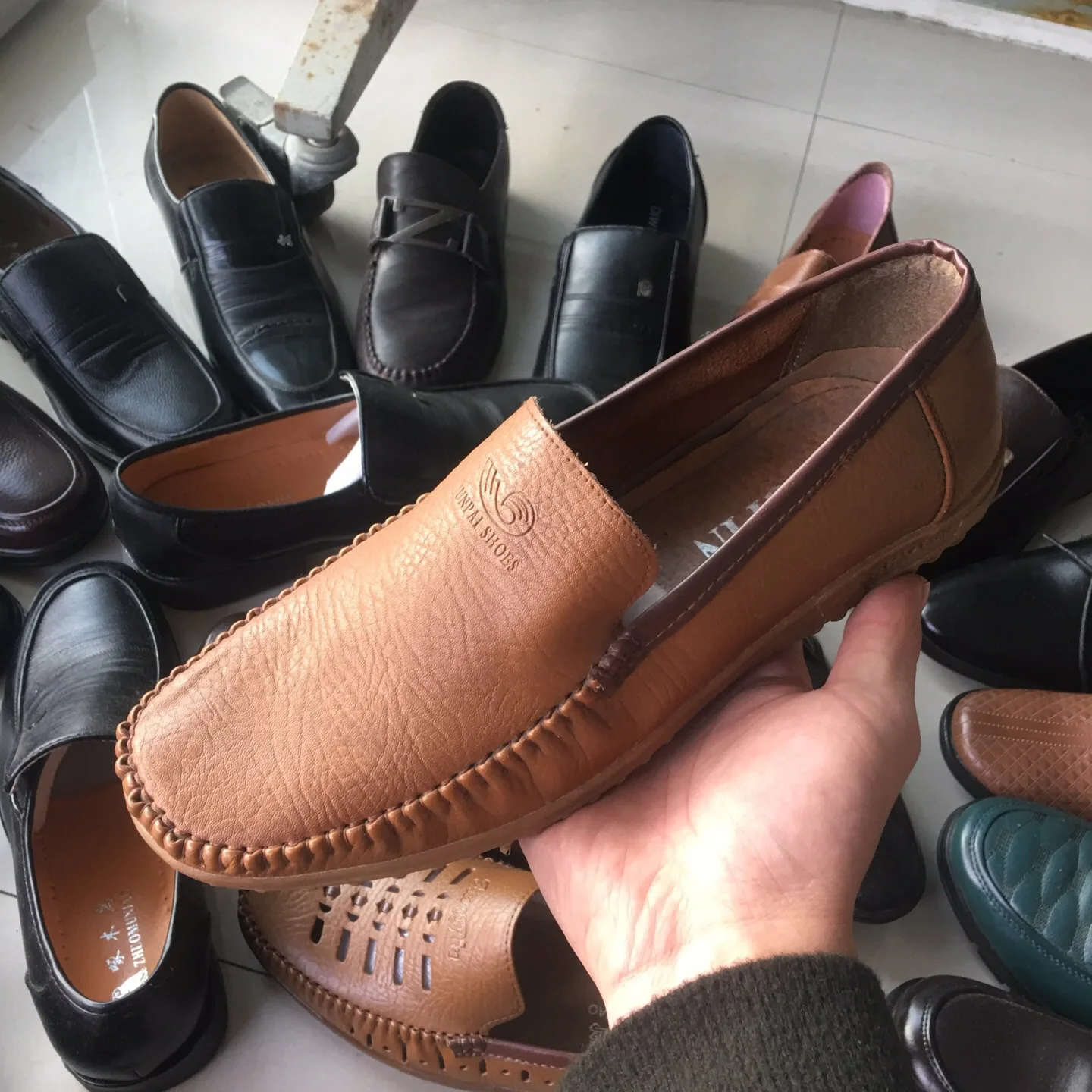 2021 Good Quality Chinese Factory Manufacturer Direct Supply Men Black Casual Leather Boot Shoes