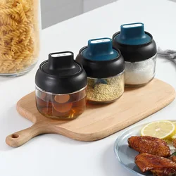 Round seasoning glass bottle with spoon kitchen sauce packing container