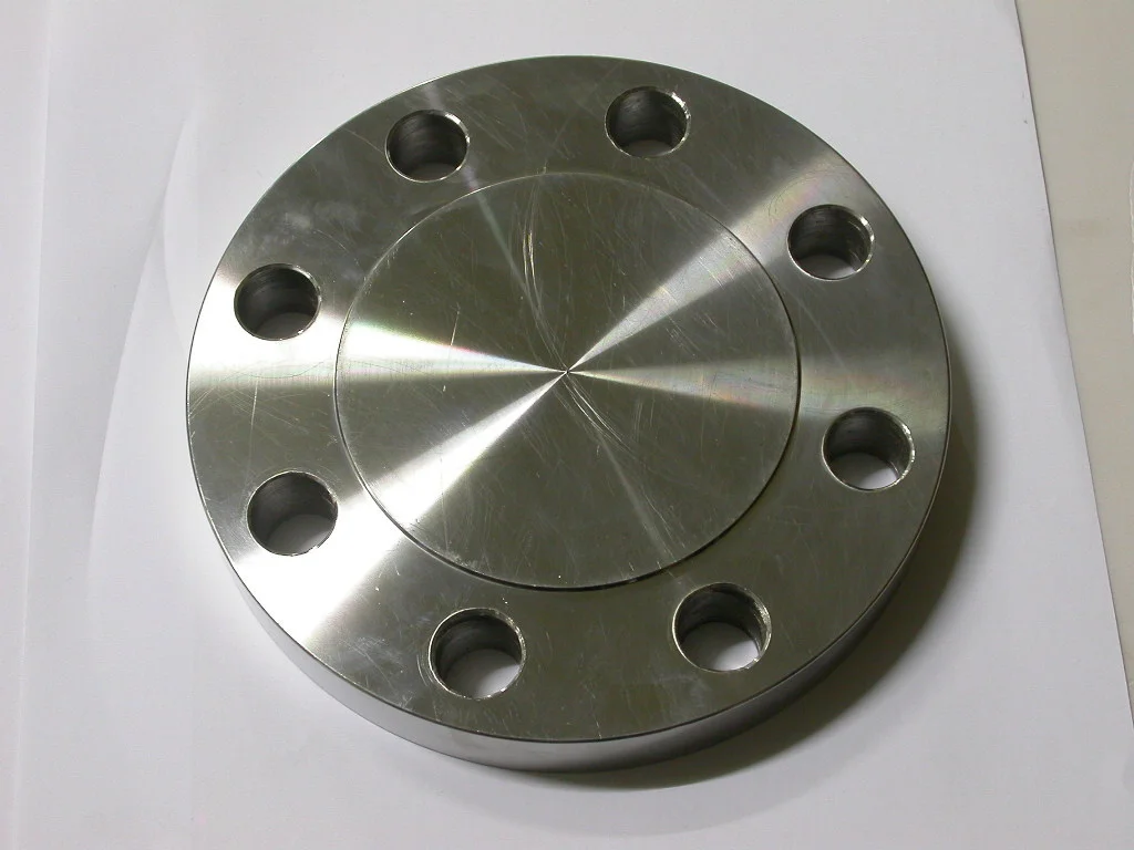 Stainless Steel Blind Flanges -  ANSI B16.5 RF/RTJ Applications in Petroleum, Chemical, and Industrial Pipelines