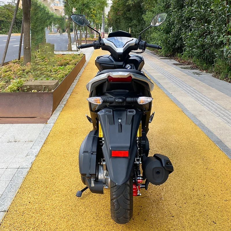Powerful NVX 150cc Gasoline Scooter with EFI System New Design Water Cooled 4 Stroke Engine Max Speed 105 kmh Road Gas Moped