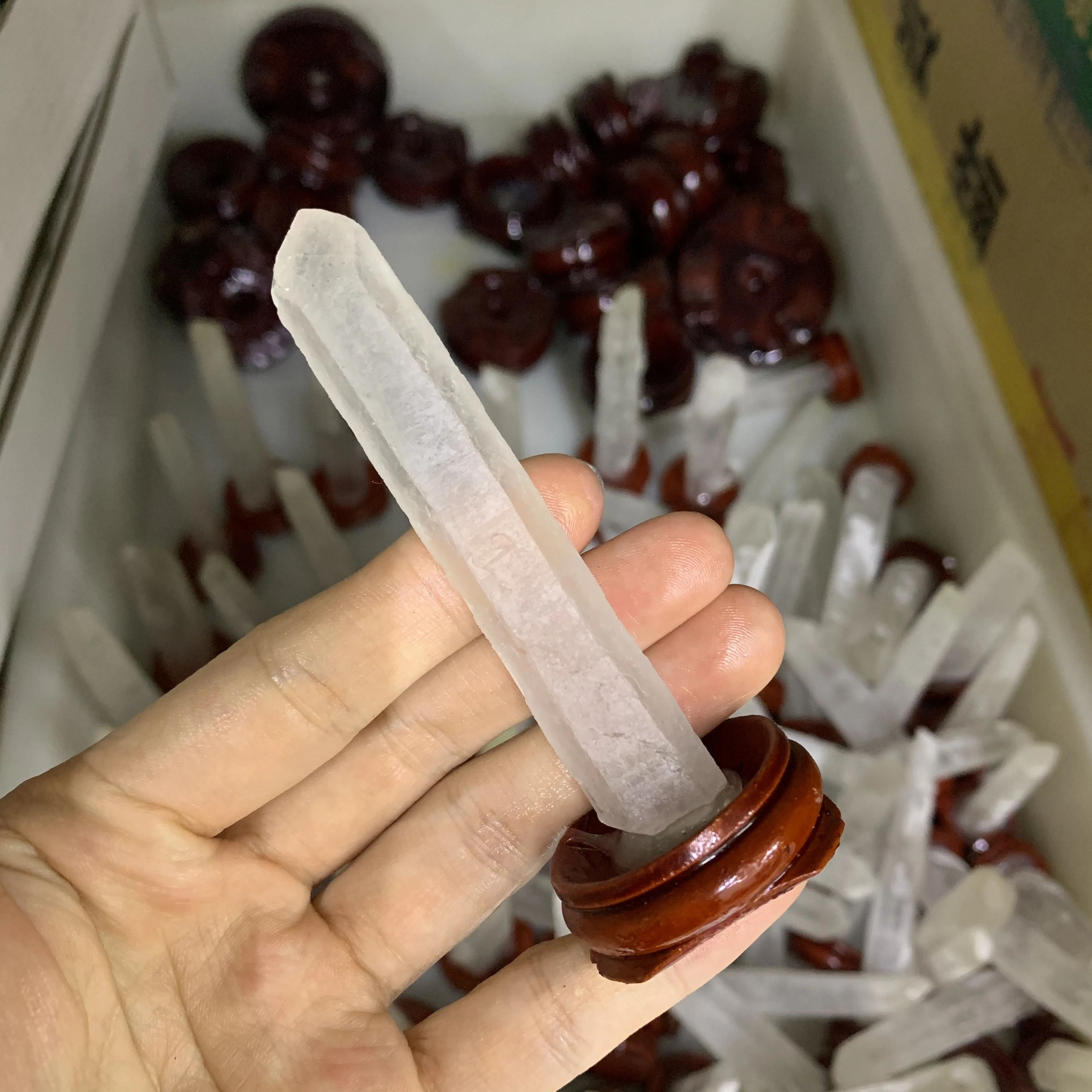 
Rough crystal point healing Lemurian Seed crystal wand clear quartz crystal point 