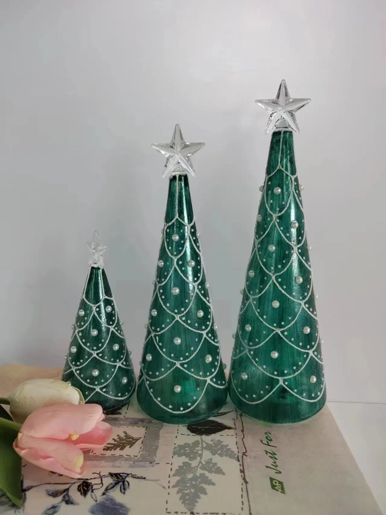 Christmas decoration LED light glass tree indoor atmosphere scene layout furnishings tabletop home decor Christmas ornaments