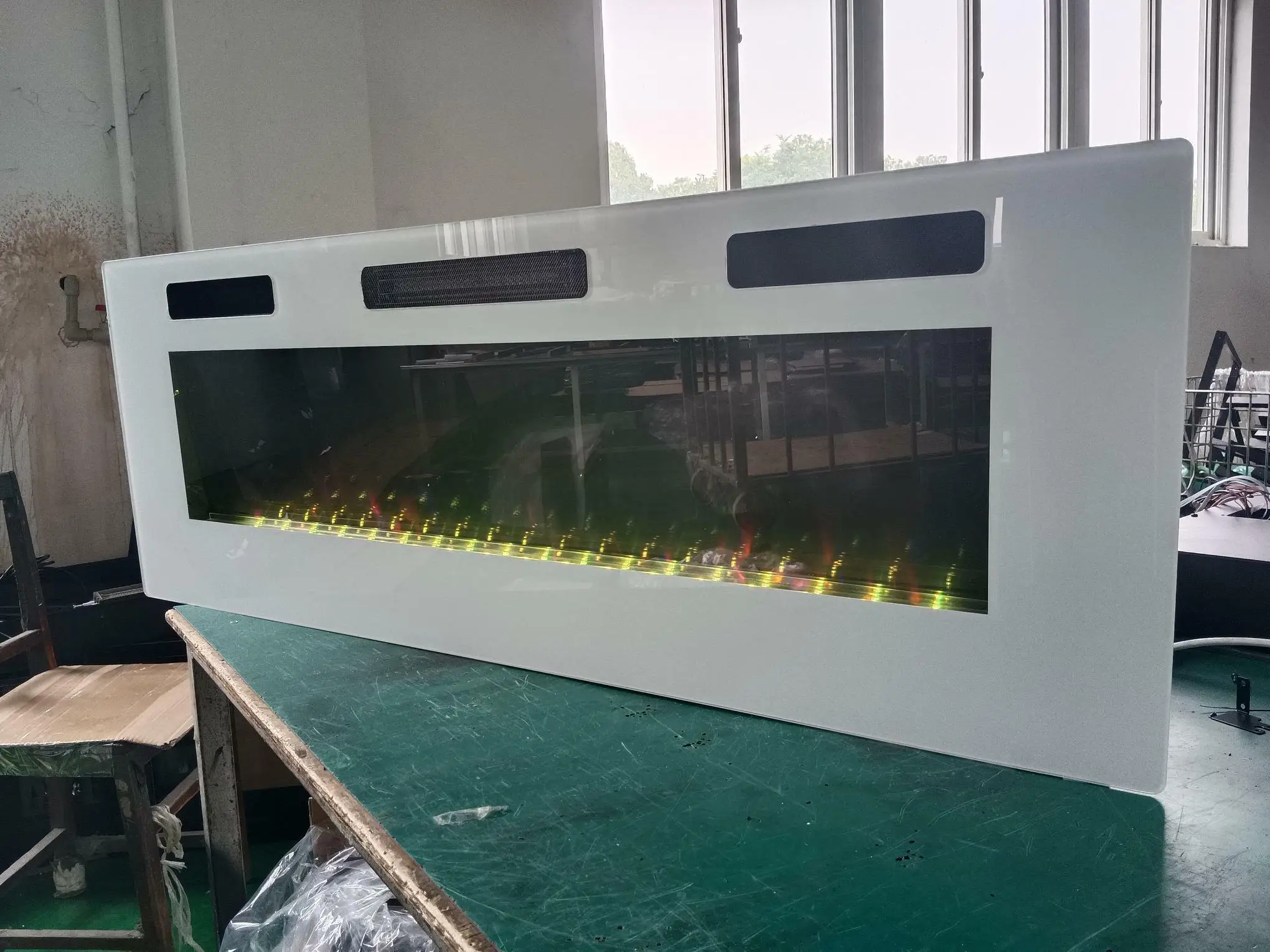 Smart Household Modern Wall Mounted Customizable Size Ultra-Thin Insert Electric Fireplace