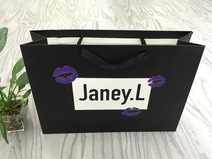 2023 Customized Luxury Shopping Paper Bag Gift Packaging Bag With Logo Print for Clothes
