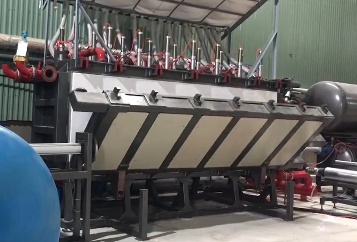 Longwell Auto EPS Vacuum Block Moulding Machine for Foam Panel