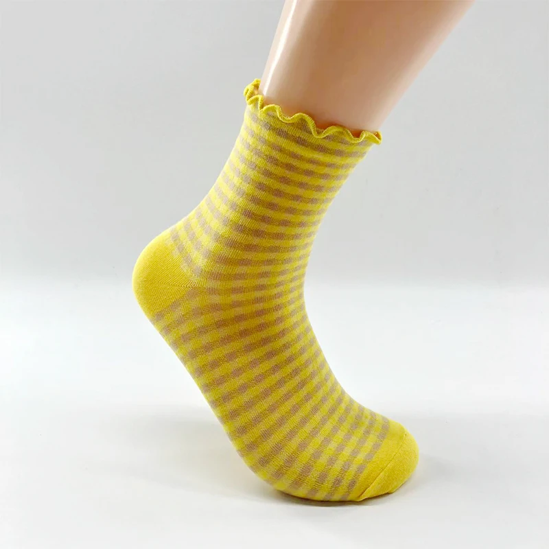 Ladies Girls Socks Custom Design Edge-rolling Cotton Stripe Knitted Crew Socks For Women All-season DailyWear