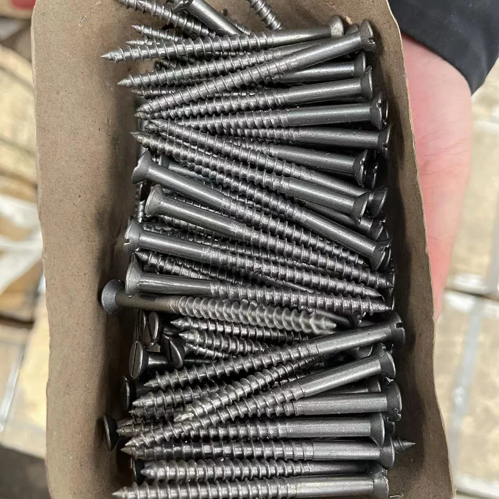 Non-standard Oxidized black high grade 3 inch wood screw