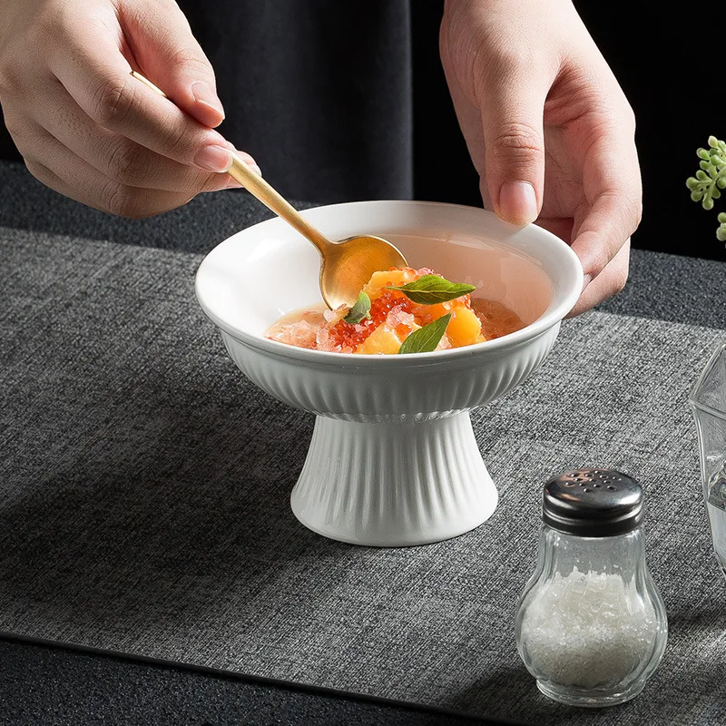 Modern Design Sweet Dessert Snacks Compote High Foot Ceramic Fruit Plate  Nut Serving Tray for Party Buffet Dinnerware