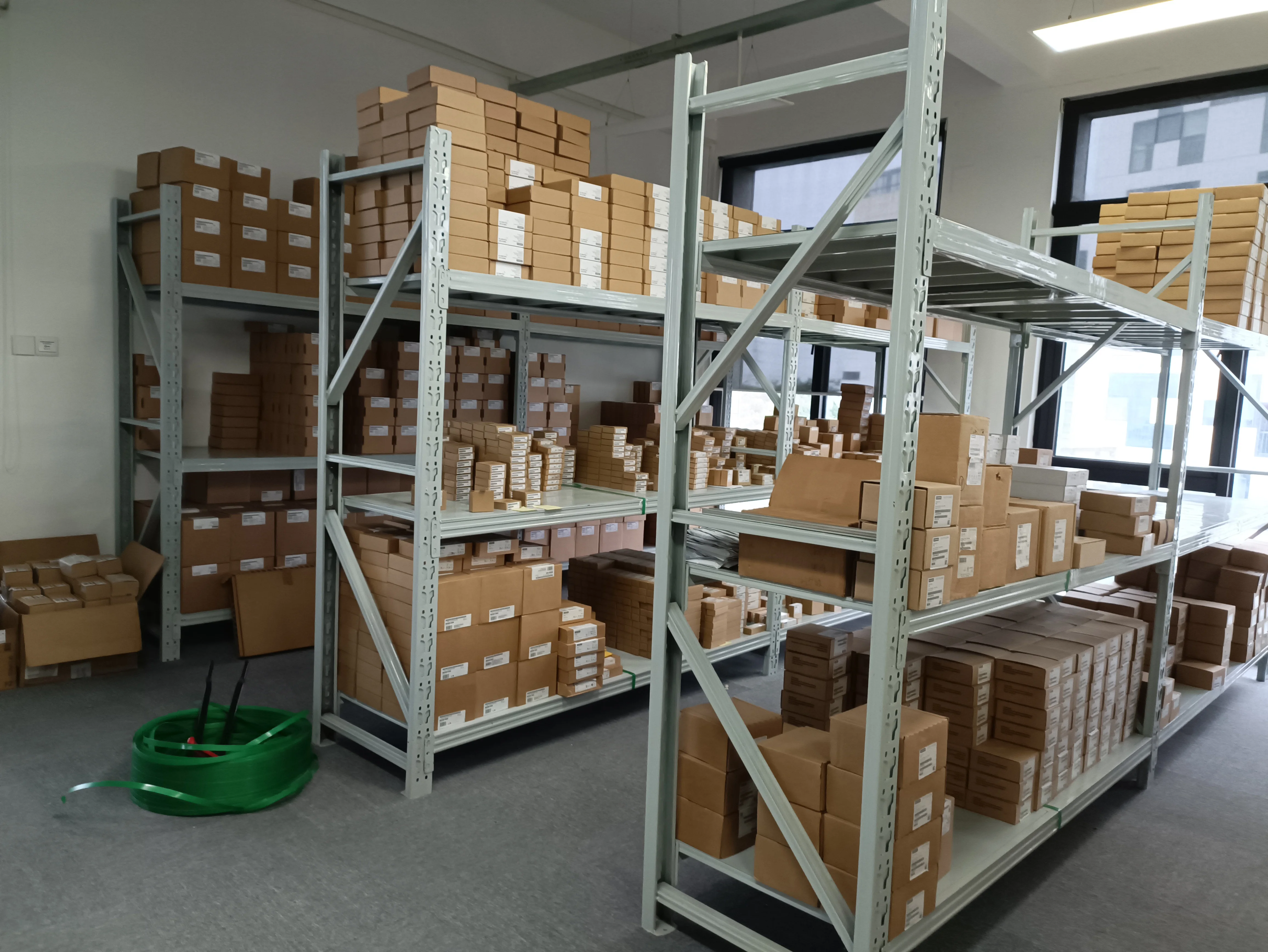 Siemens Brand New AC Servo Motor 1FL6094-1AC61-2AB1 1FL60941AC612AB1