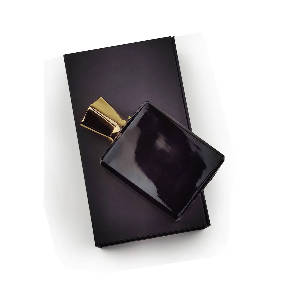 China Factory New Arrival Luxury Empty Spray Perfume Bottle Black Glass 100 ml 50 Wholesale with Package Paper Box