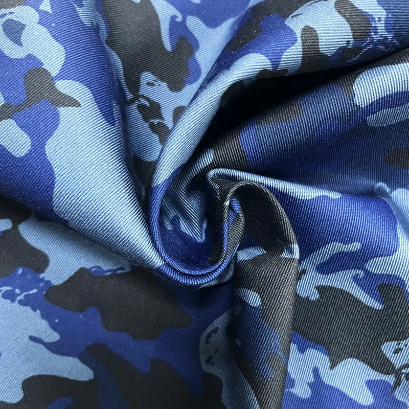Производитель ткани оптовая продажа тканая саржевая Полиэстеровая хлопковая камуфляжная Боевая форма синяя инфракрасная ткань