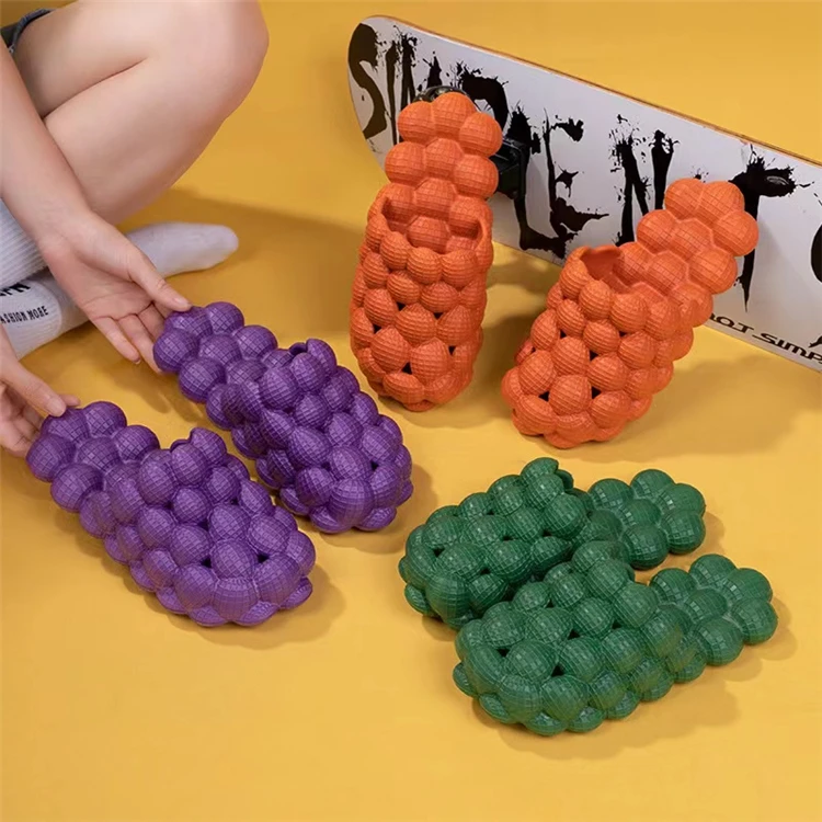2022 Unisex Summer EVA Shoes Woman Sandals Fashion Home House Flip Flops Massage Bottom Bubble Men Slides Slippers For Women