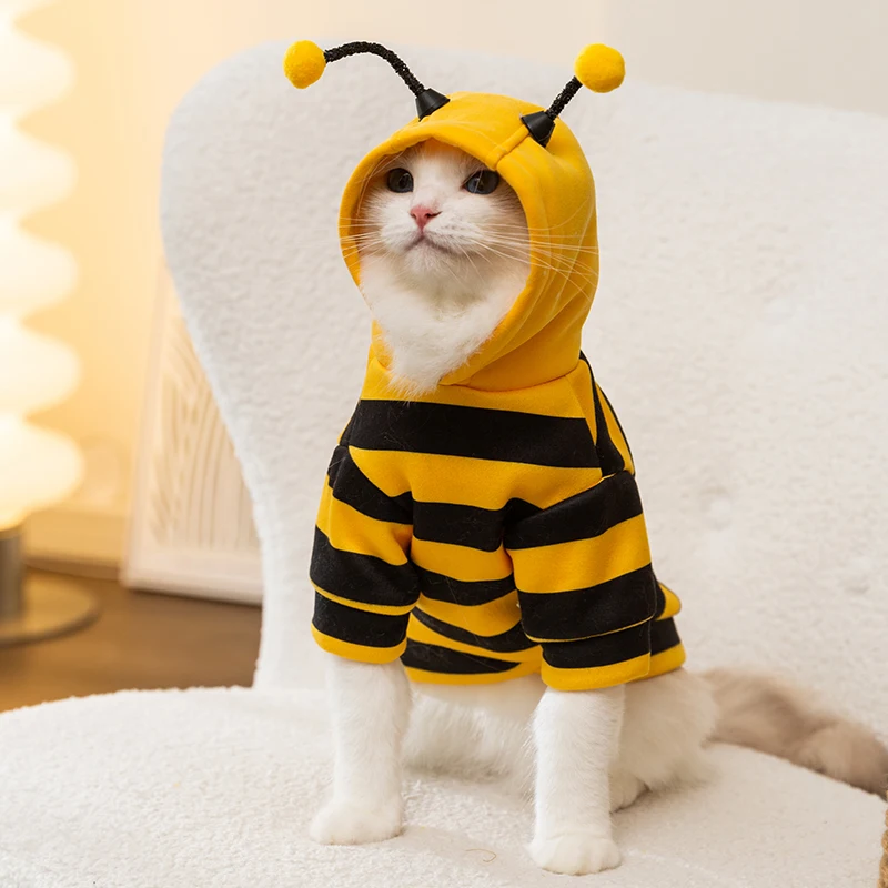 Fast Shipping Wholesale Manufacturer Cotton Cute Bee Type Spring Summer Dog Cat Halloween Pet Clothes for Dog with D ring