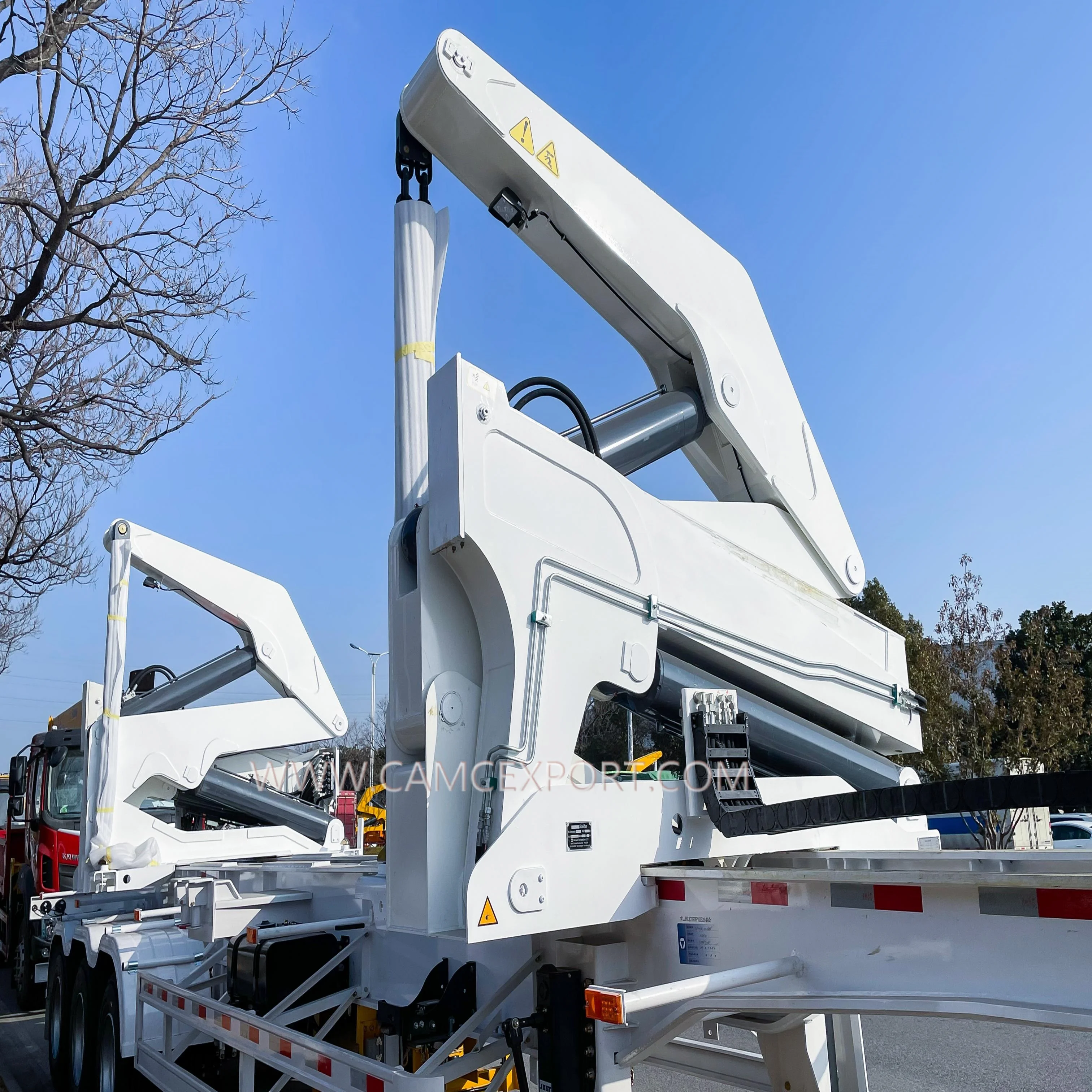 Good price 37t container transport side lifter well-made heavy truck trailer self loader