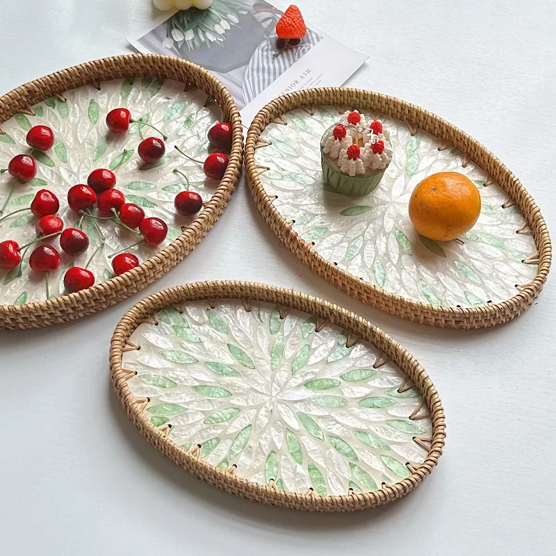 Handwoven New Design Oval Shape Luxury Bohemia Eco-friendly  Seashell Rattan Tray For Wedding Gift Basket
