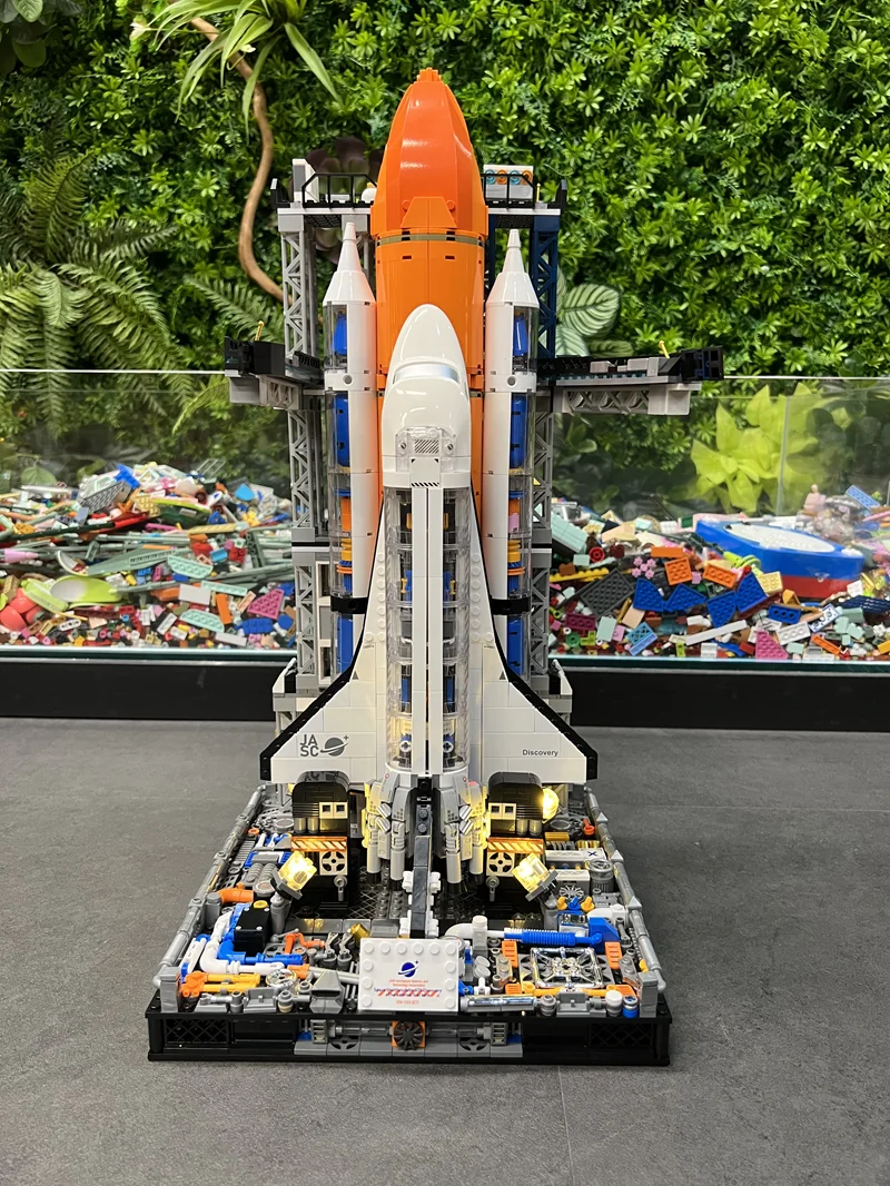 Most Popular Toys Led Light Kit for NASA Artemis Space Launch System Building Set Space Rocket Toy Creative Educational 2200+Pcs