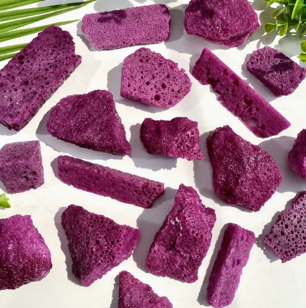 Fanshi Hot Sale Natural Raw Ruby Stone Crystal Crafts Bulk Rock Mineral Specimen Home Decoration Seven Chakras Gift Love Theme