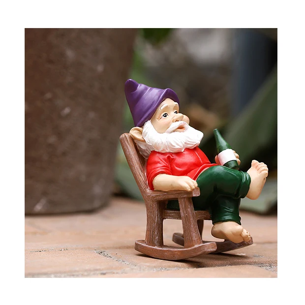 Manufacturers wholesale garden ornaments foot rocking chair dwarfs cartoon rural resin crafts yard ornaments