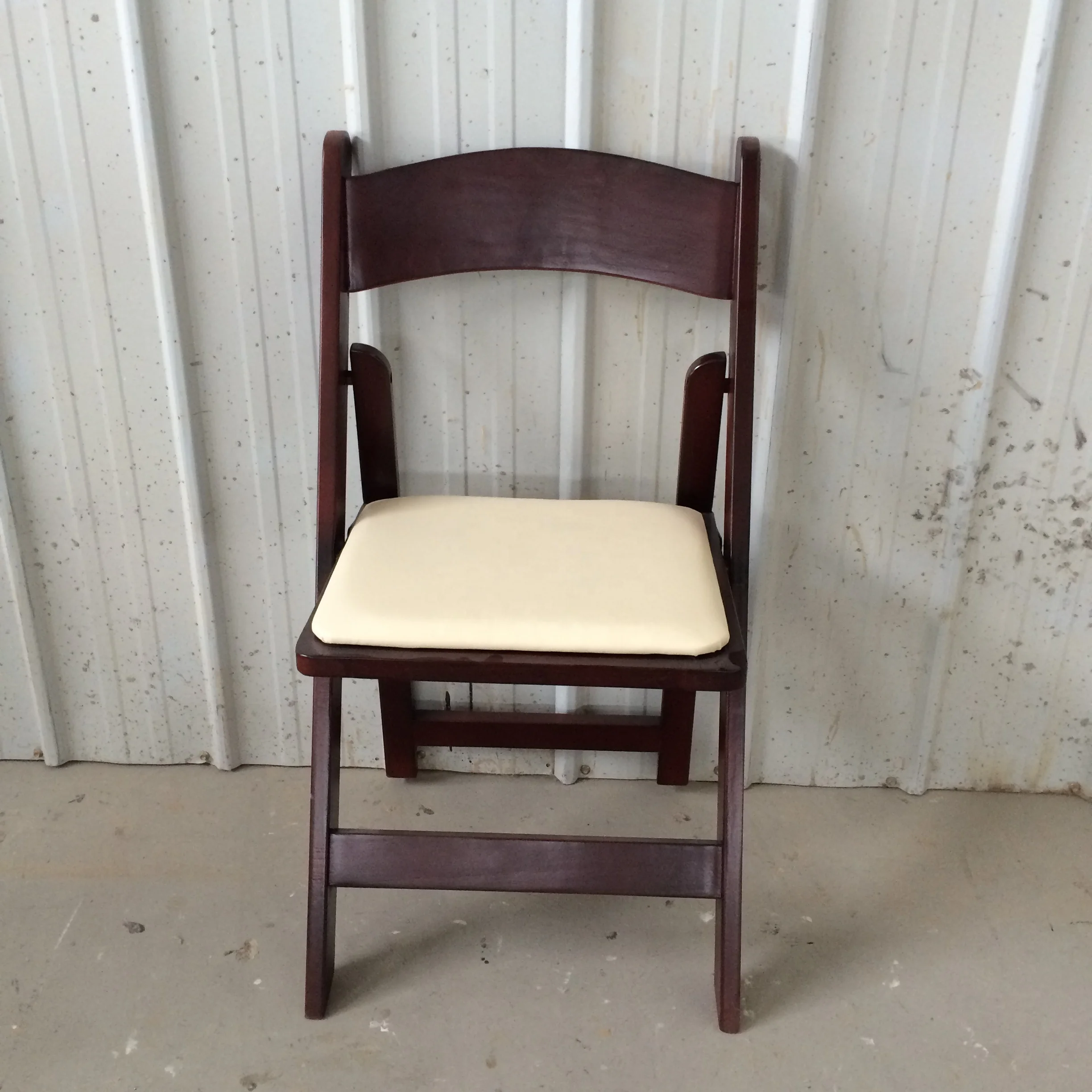Outdoor Dark Fruit Wood Folding Wedding Chairs with Padded Seat Party Event Wimbledon Dining Chair