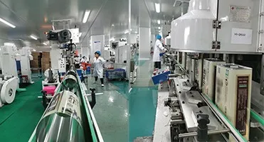 DADI Custom Design Christmas Candy Tin Can Food Grade Metal Cylindrical Gift Box with Handle for Cake & Cookie Packaging