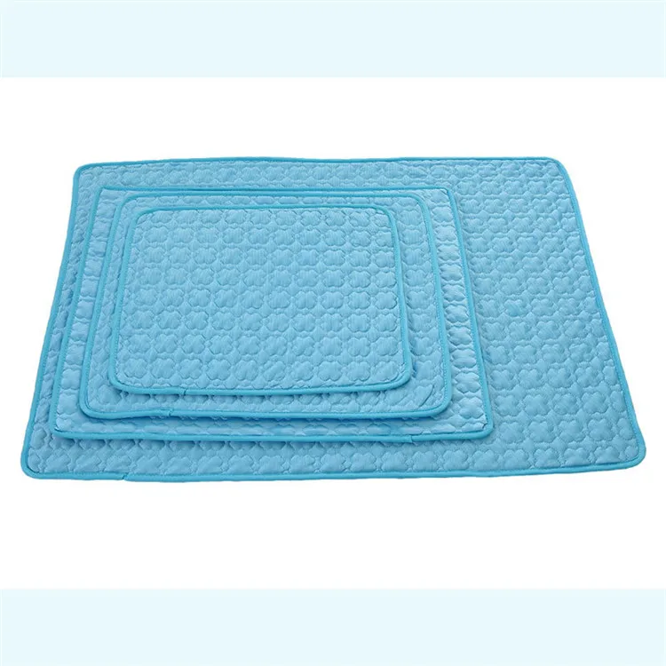 High Quality Pet Summer Cooling Mat Multifunctional Pet Sleeping Luxury Sofa Car Cushion Floor Pad Mat