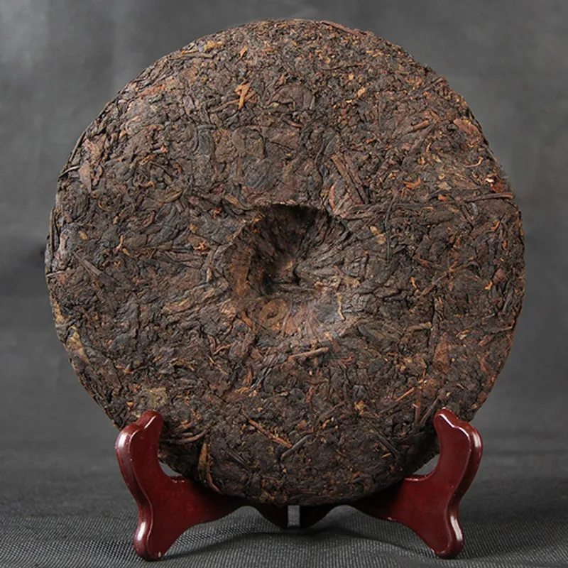 Puer ripe tea with watermelon flesh aroma 357 gram made in china Menghai Yunnan tea