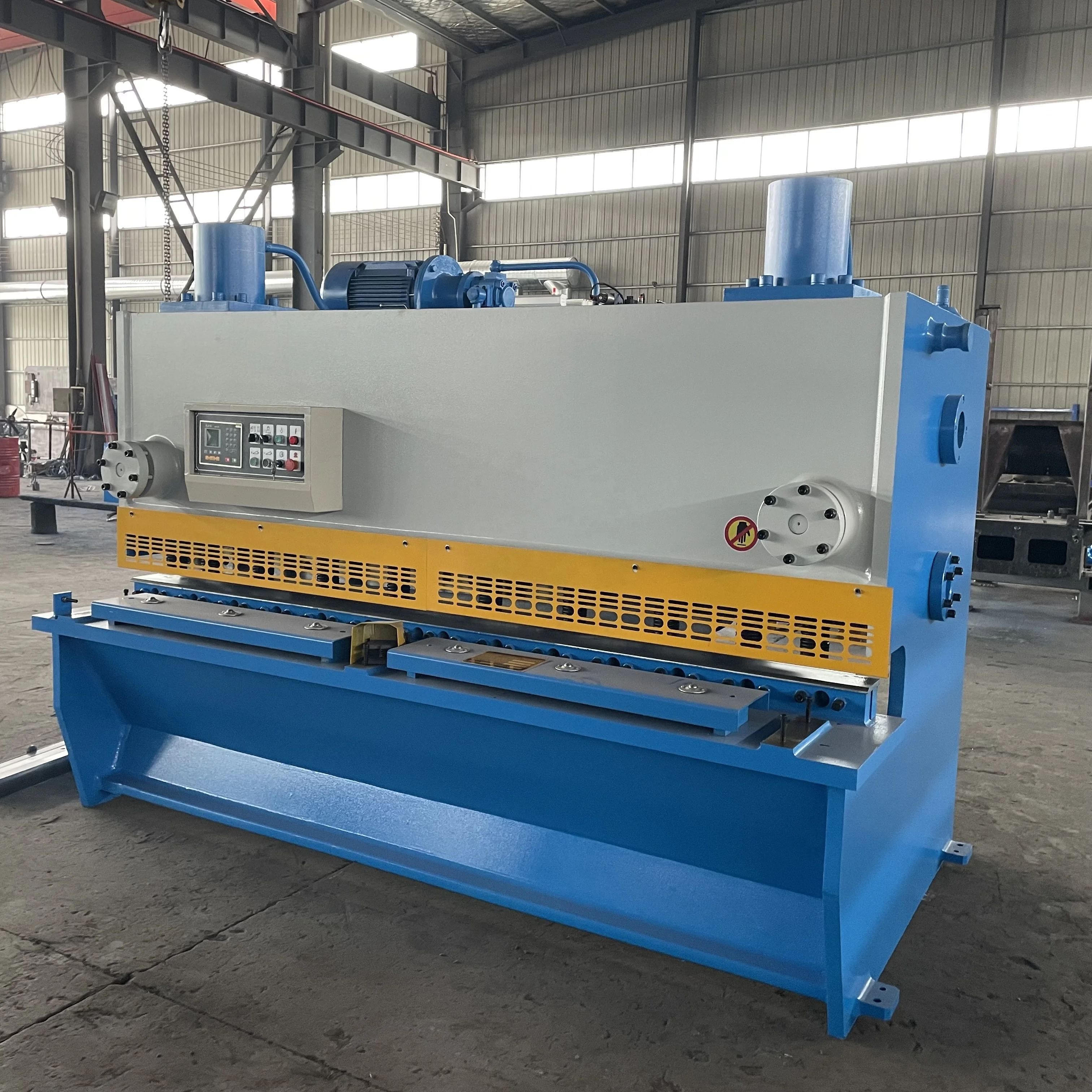 QC11Y-12x2500 hydraulic guillotine shearing machine CNC NC for sale