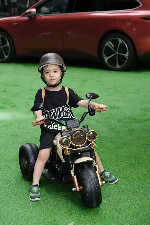 Mini Electric Motorcycle for Kids for 2-7 Years New Condition 12V Battery PU Wheel Material for Boys and Girls