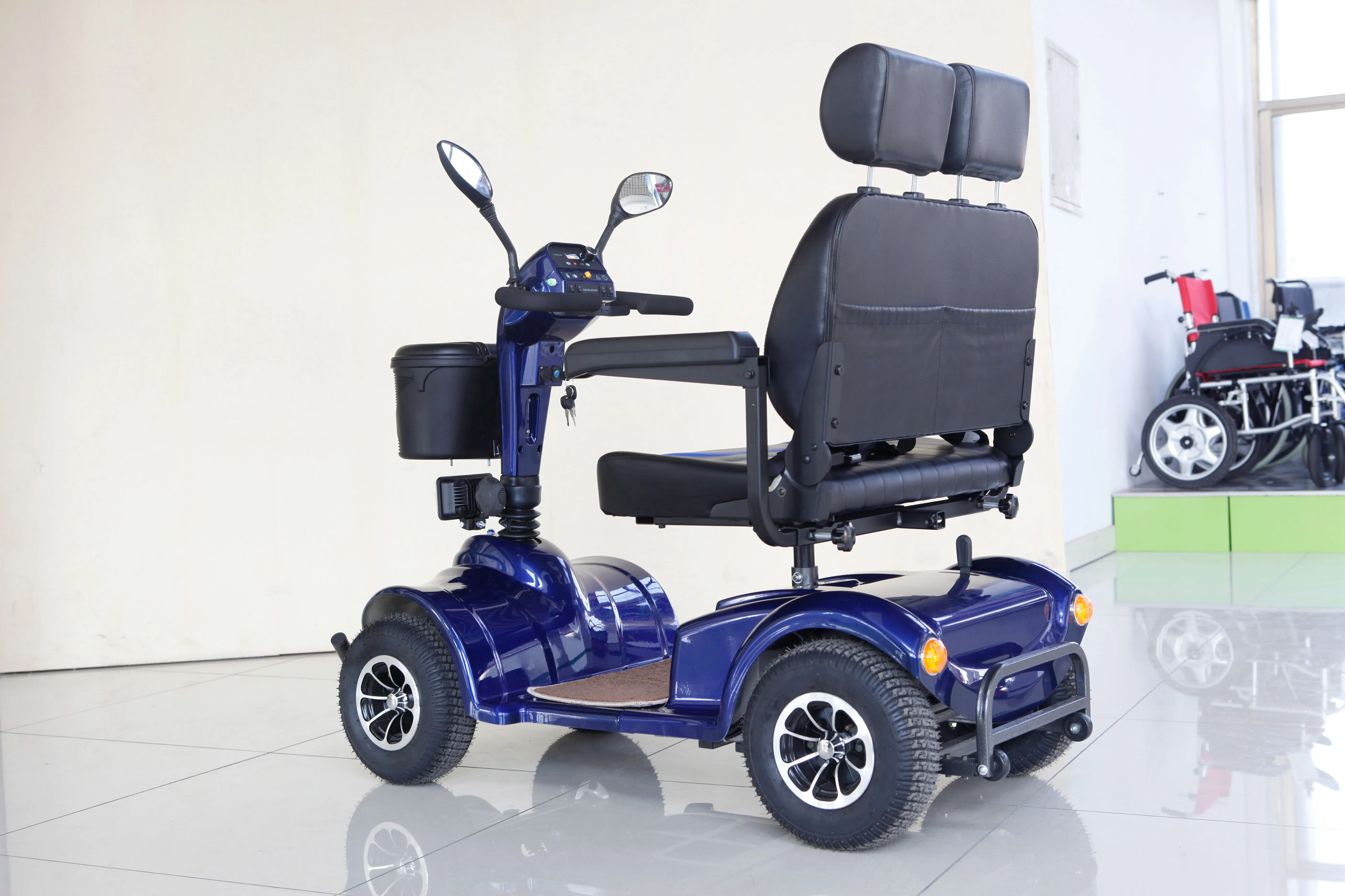 
mobility scooter 4 wheel 2 seat handicapped scooter wheelchair for disabled 