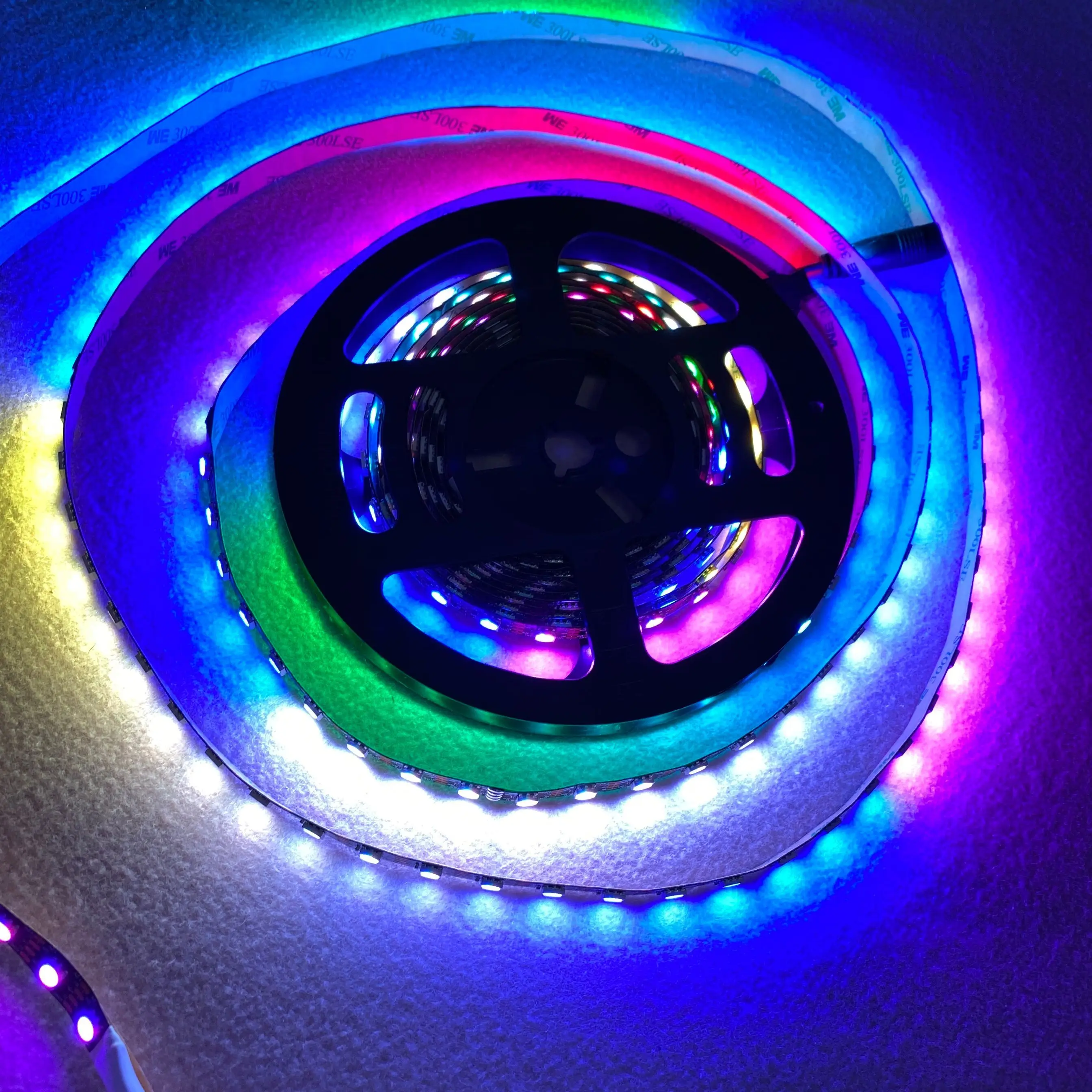 BLACK PCB 72leds/m WS2815 DC12V addressable full color RGB 5050 LED strip;5m/reel;non-waterproof;IP33