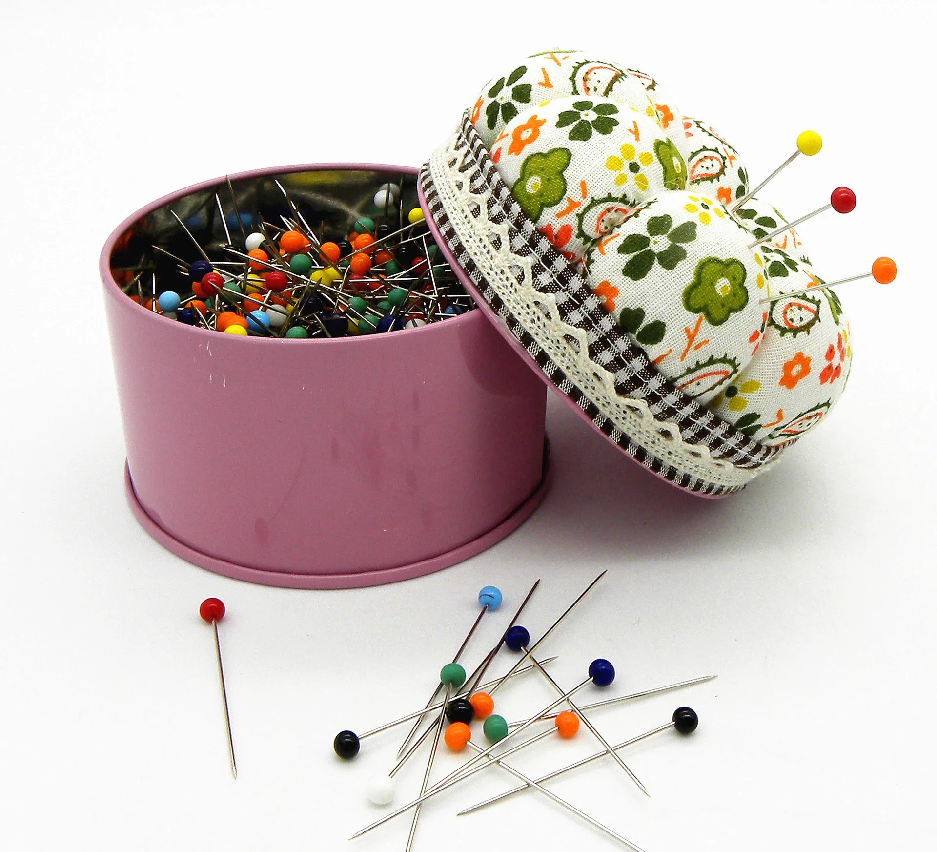 colorful glass head sewing pins with pumpkin pin storage Box cushion for DIY sewing Needle Holder Cushion