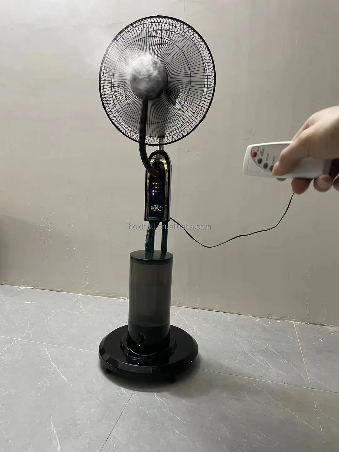 16 18 inch high quality BLDC oscillating commercial water remote control spray mist Fan