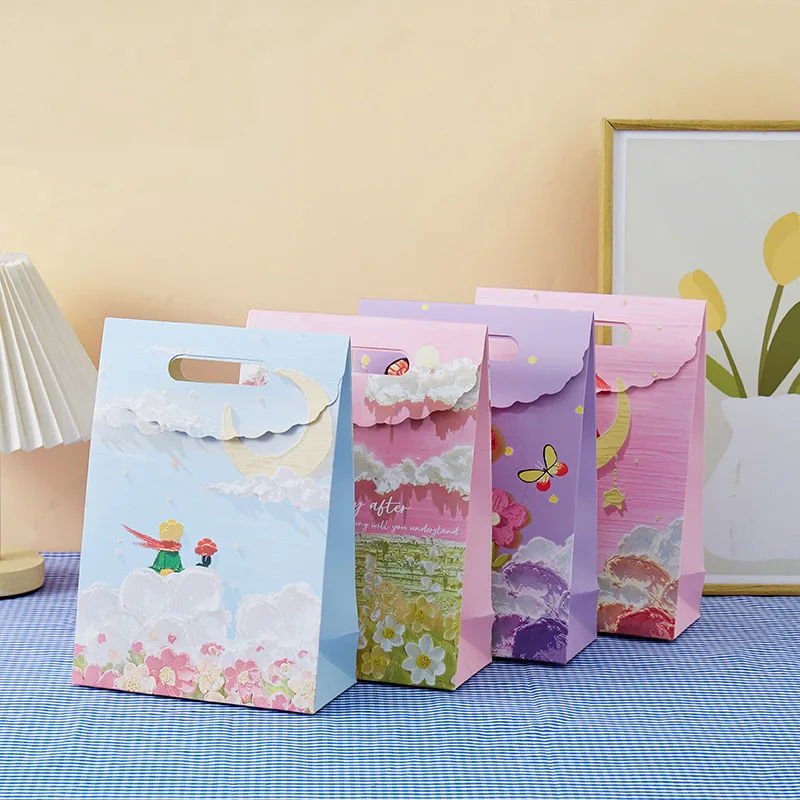 Wholesale Custom Logo Colorful Exquisite Packaging Paper Bag Literary Oil Painting Gift Bag Floral Shopping Bag With Handle