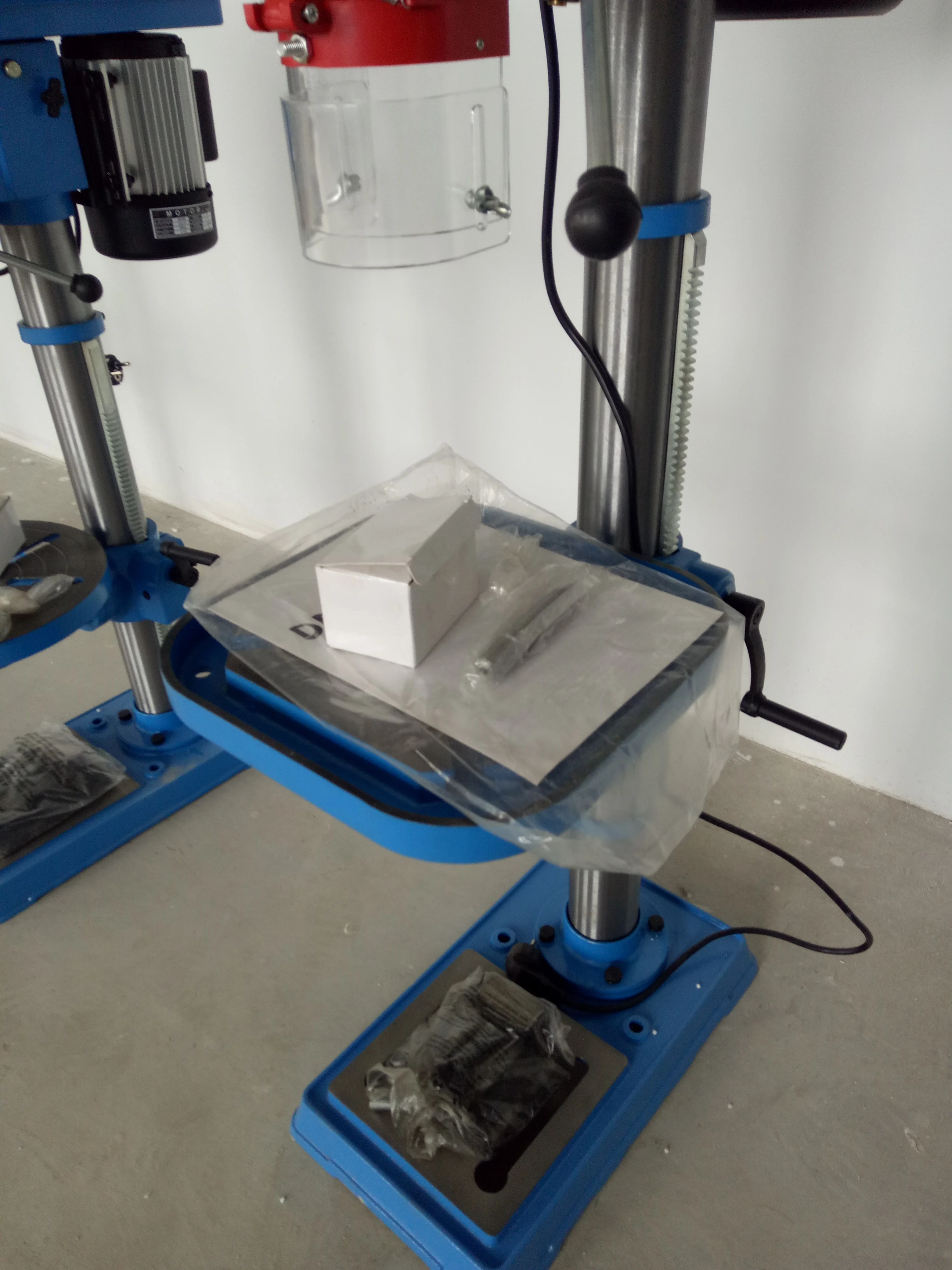 Sumore Drill Machine 16 Speed Drill Press 20mm Table Top Drill Press Machine With  Taladro De Banco SP5220A