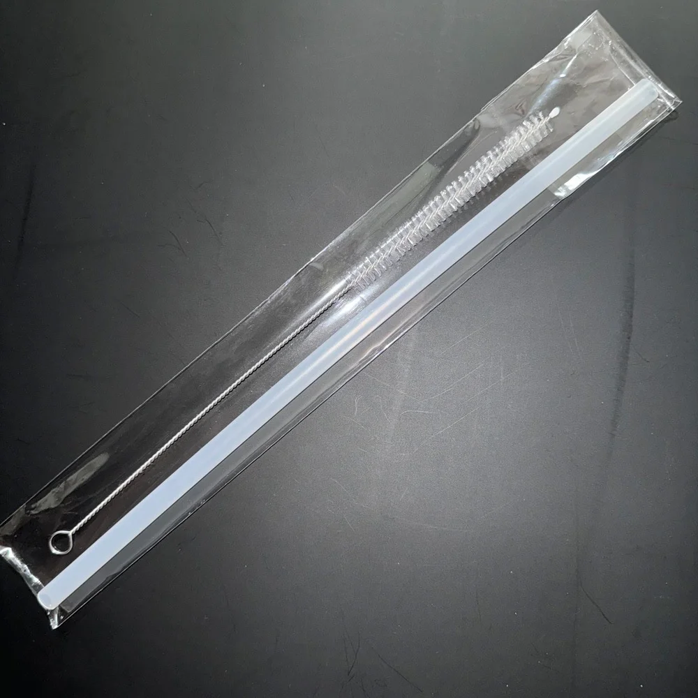 New Wholesale Replacement Straw Juice Plastic Drinking Straw Set For 40oz Car Cup Pe Reusable Straw With Cleaning Brush