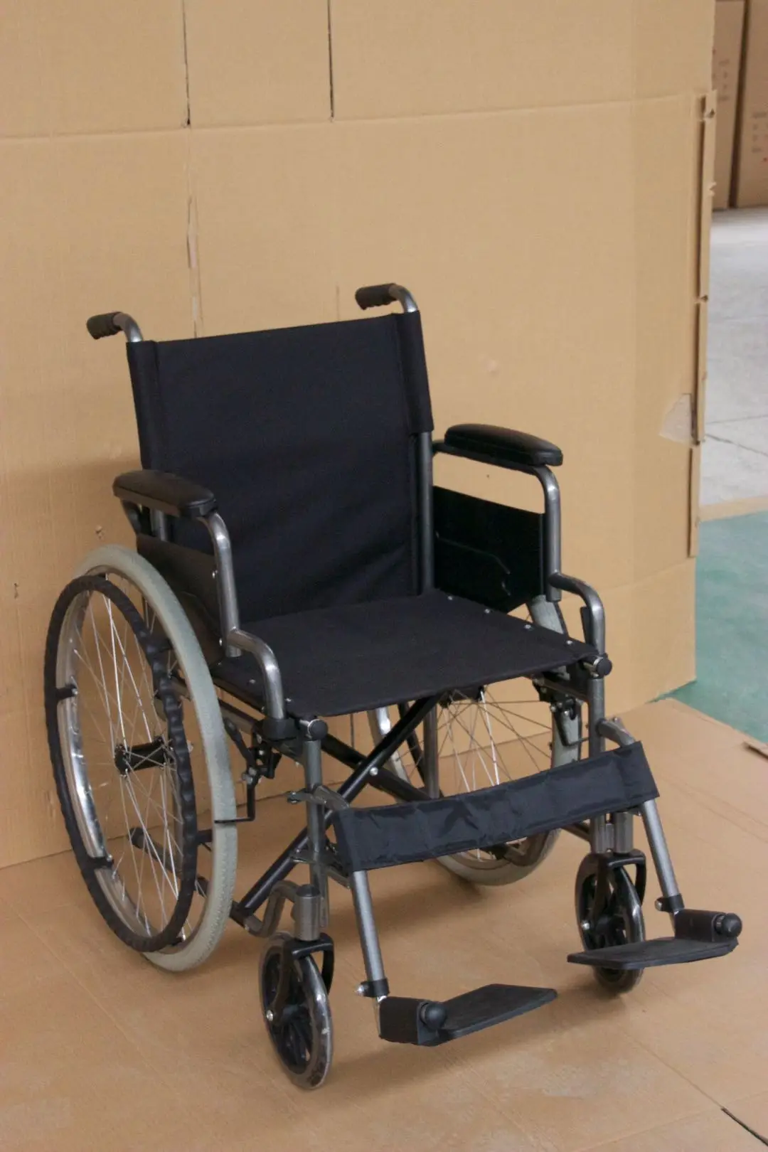 lightweight bathroom beach Dubai handicap Stable Quality Armrest Detachable Stainless Steel foldable disabled factory supply