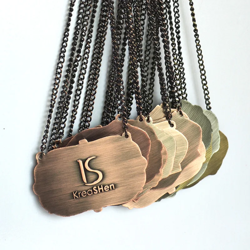 Modest luxurious style Custom zinc alloy Bottle Label metal logo metal sticker Adhesive metal wine label with chain