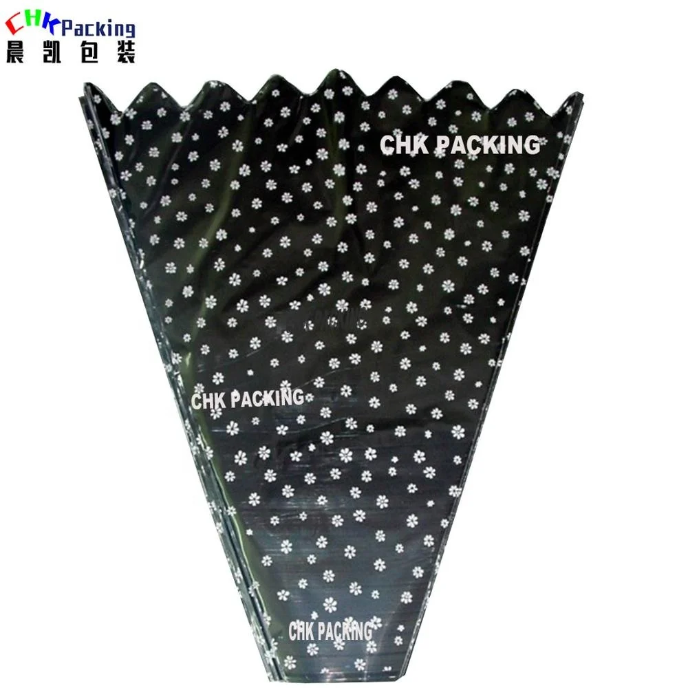 Custom design decorative fresh flower sleeve /  bouquet packaging carry plastic sleeve for plant