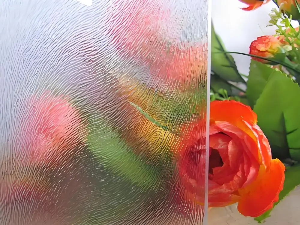 Art colored Tiffany colored glass supplier  high footed cup partition flat wedding carving