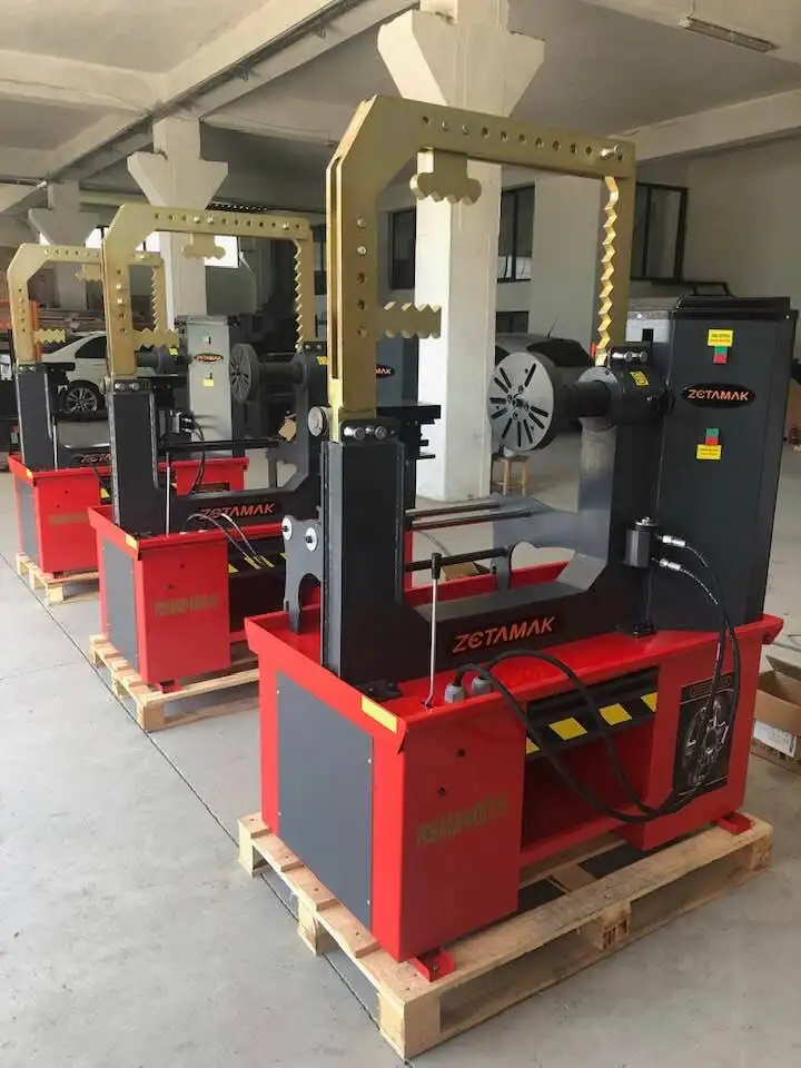 Машина для выпрямления обода zetмак с системой токарного станка синего цвета