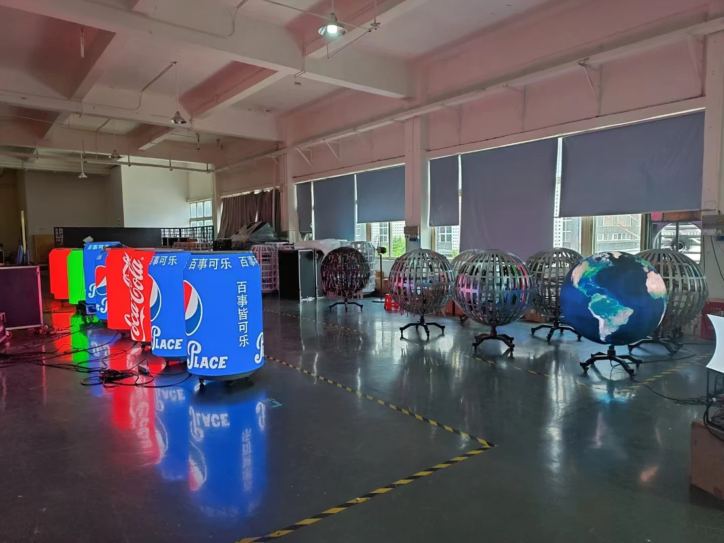 Creative LED Screen Soda can shaped LED display Super Size Pepsi Can LED for rental